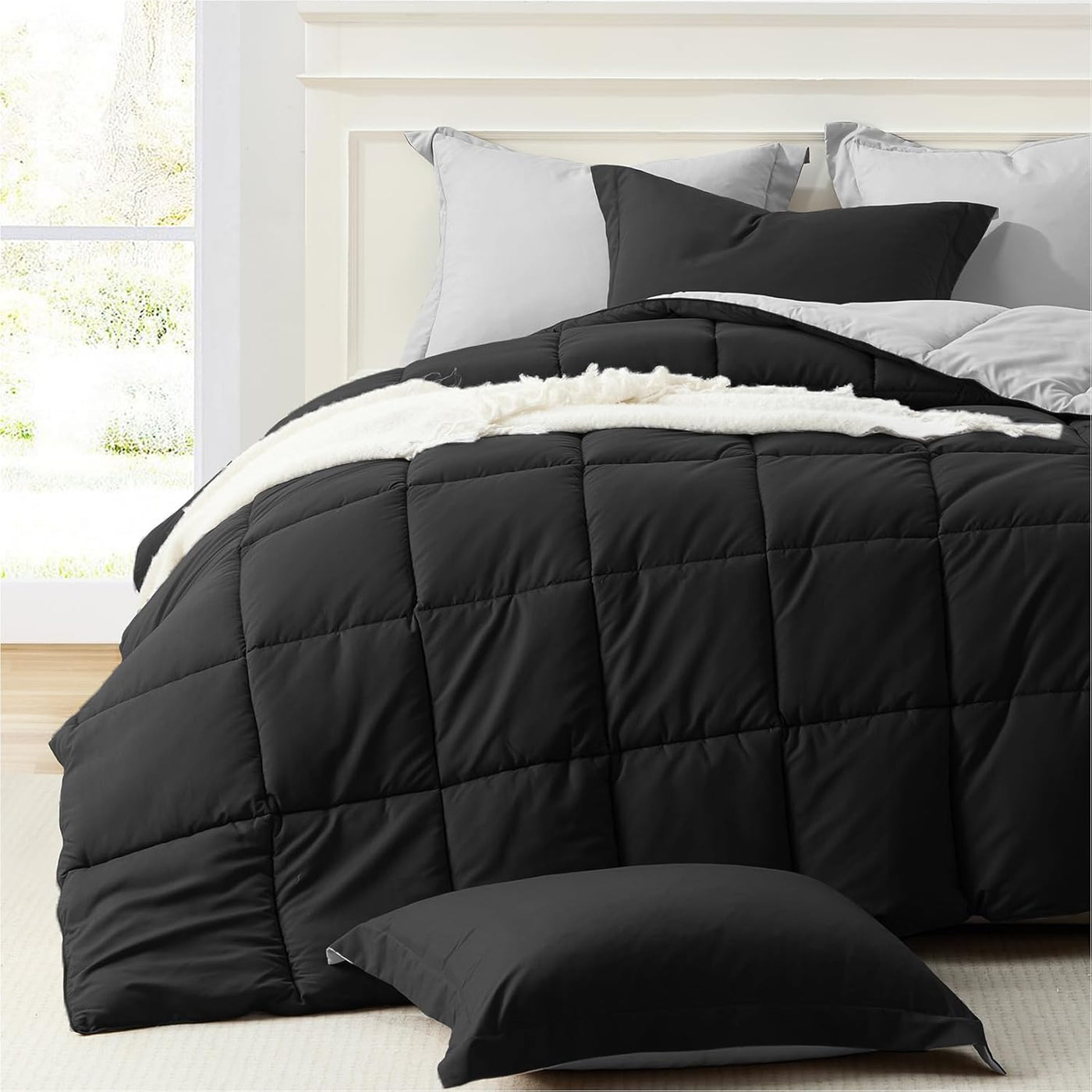  King Size Comforter Set Black,  Soft down Alternative Reversible All Season 3 Piece Set with 2 Shams Black/Light Grey