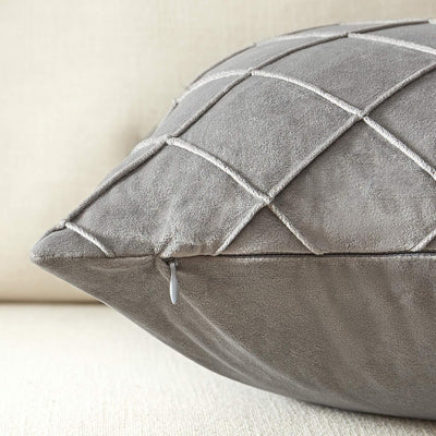 Beben Pack of 2 Velvet Throw Pillows Sofa Decorative Throw Pillow Covers 18X18 Soft Solid Cushion Case for Bedroom Car Outdoors